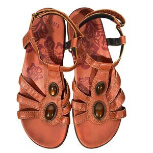 Taos Womens Leather flat comfort Sandals western Embellishments Size 10